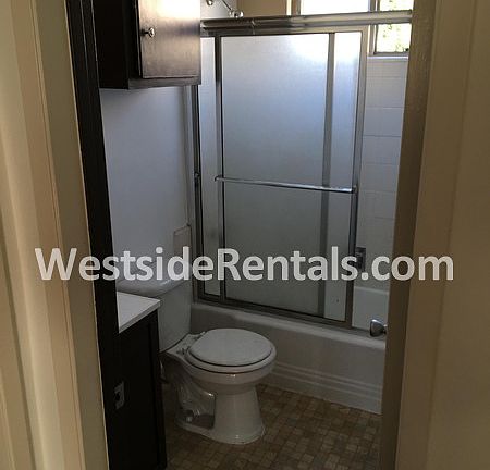 2nd image of 8437 Blackburn Ave APT 9