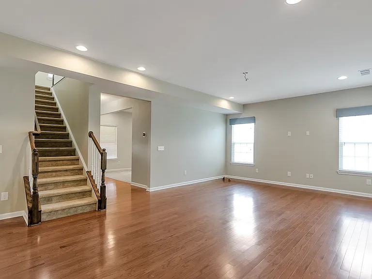2913 Cherrybark Ct — Photo 6