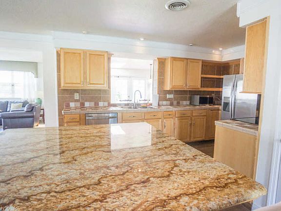 5th image of 119 Ormwood Dr