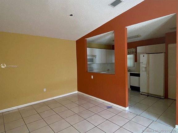 4th image of 20838 Sailfish Ln