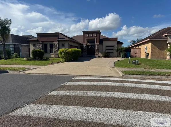 4021 Westland Dr, Brownsville, TX 78521