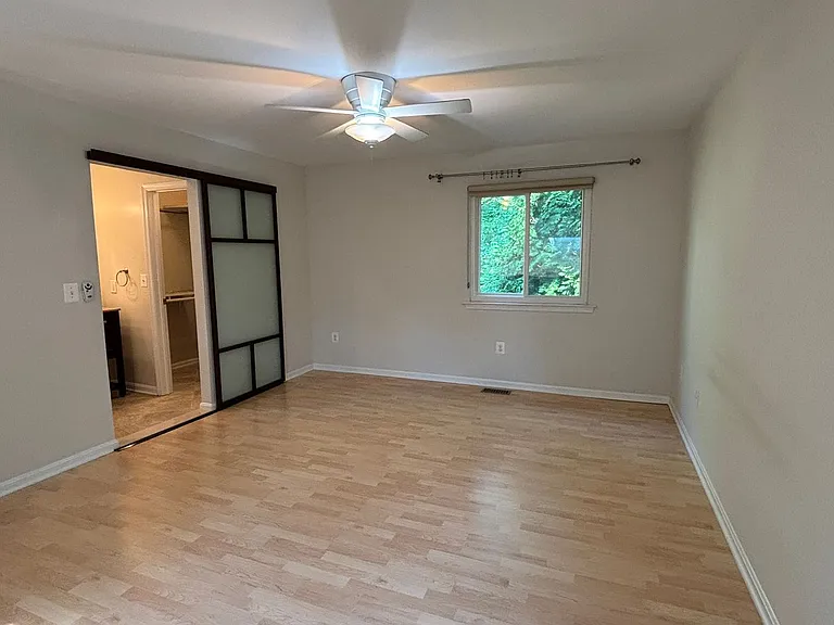1240 Youngs Farm Rd — Photo 16