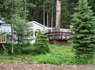 327 N McAvoy Rd, Newport, WA 99156