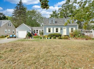 7026 Clinton Ave, Minneapolis, MN 55423