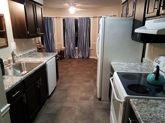 4th image of 8300 Timber Creek Dr