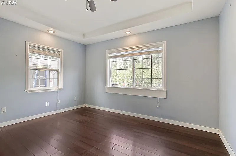 2 bed, 1279 sqft, $2,250 — Photo 3