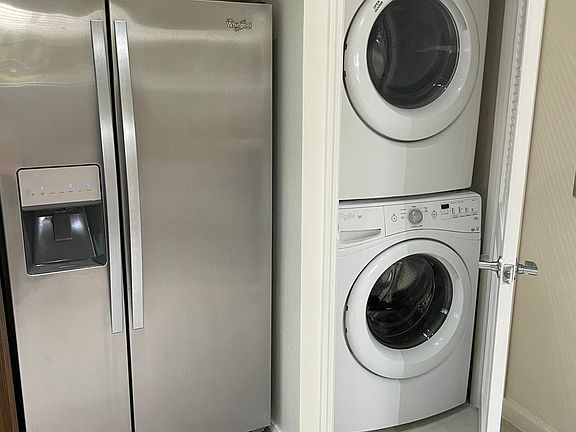 2nd image of 10070 NW 99th Ave #102