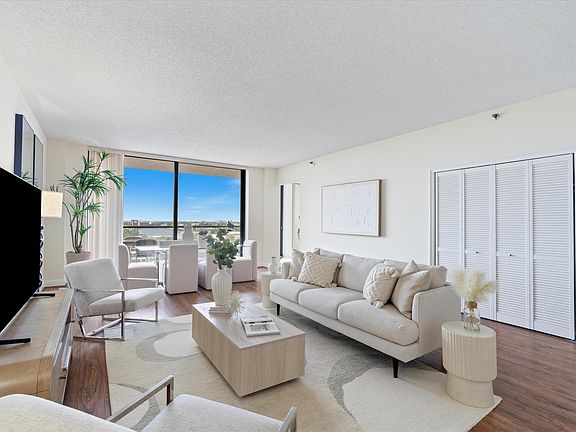3rd image of 1300 S Ocean Boulevard #705