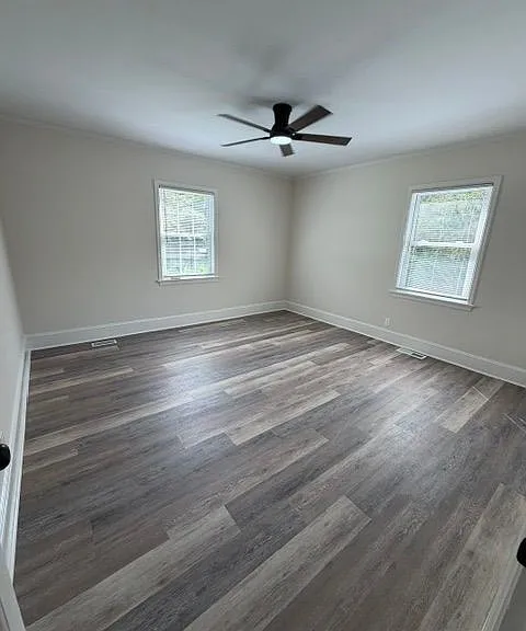 905 Riverside Blvd — Photo 11
