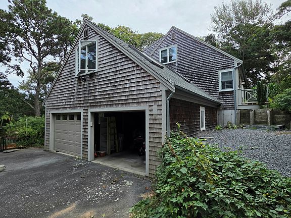 2nd image of 7 Riverview Dr #7