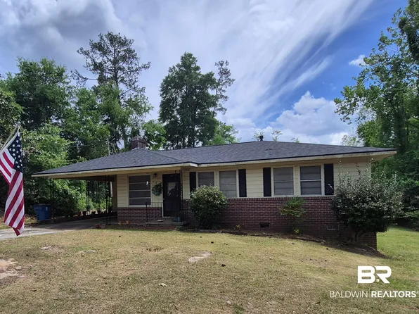 108 Azalea St, Evergreen, AL 36401