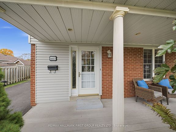4th image of 1057 Exeter St