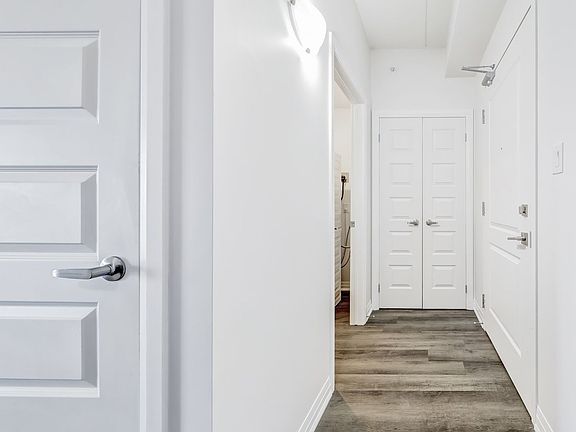 5th image of 610 Farmstead Dr #307