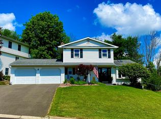 409 Jodie Dr, Vestal, NY 13850