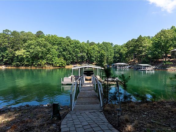 2nd image of 42 Foremast Dr