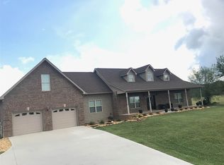 976 Leadmine Rd, White Pine, TN 37890