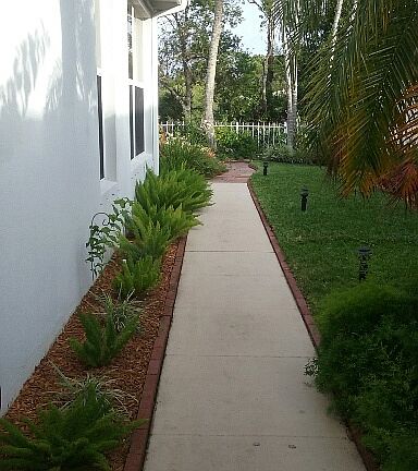 4th image of 7492 SE Marsh Fern Ln
