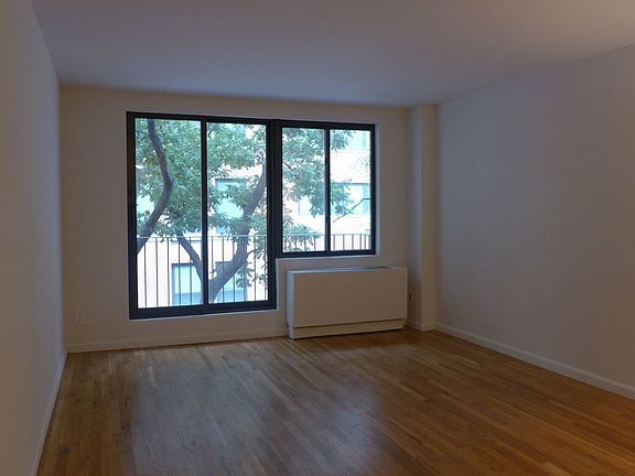 5th image of 128 E 85th St APT 3B