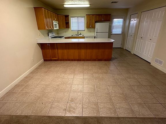 2nd image of 771 N 195 W