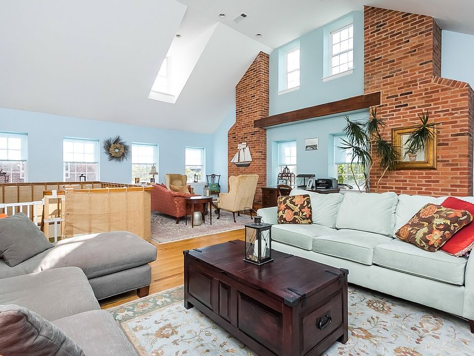 For Sale: 528 S. Hanover Street, Baltimore, MD 21201
