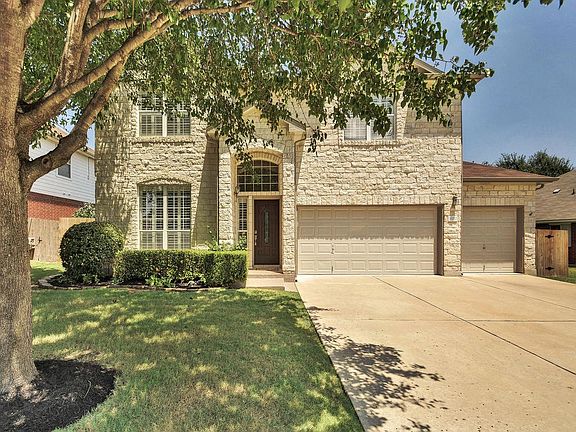 3rd image of 16712 Marsala Springs Dr