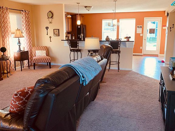 5th image of 15170 Loxley Ln