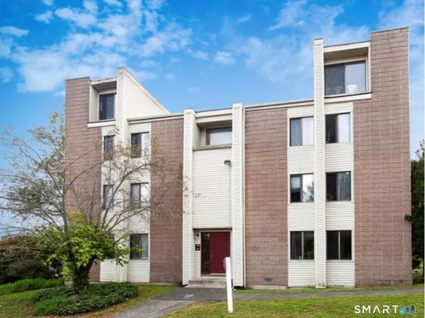 79 Burgundy Hill Lane #79, Middletown, CT 06457