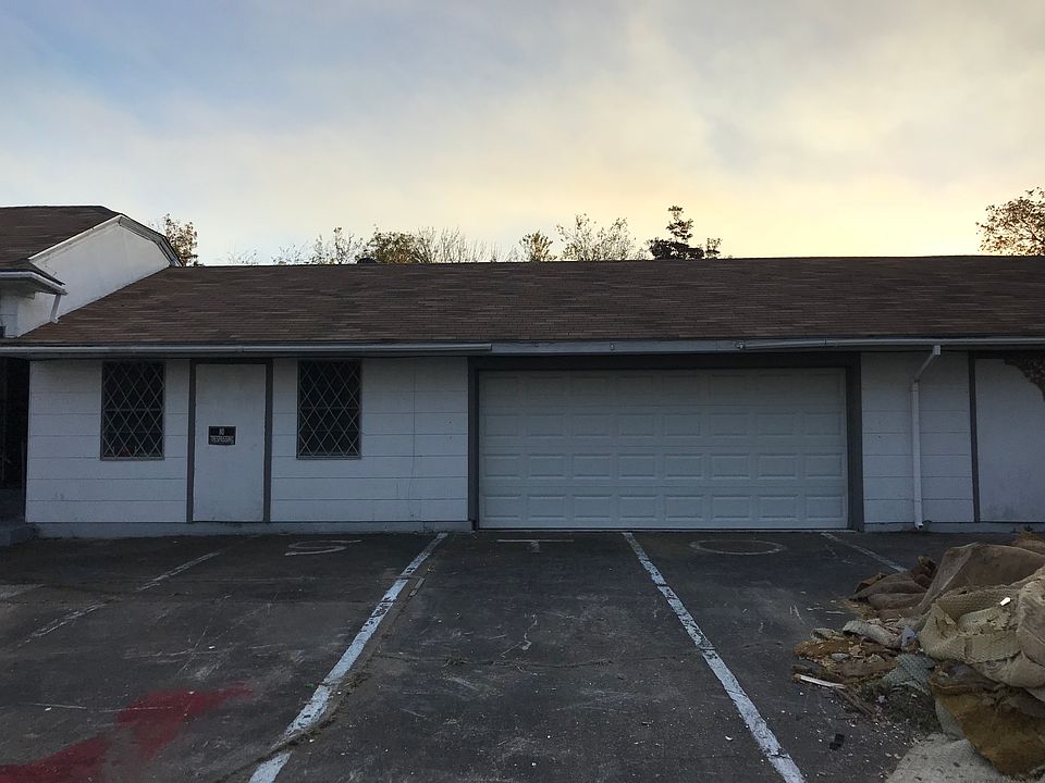 2nd image of 1831 Nashville Ave
