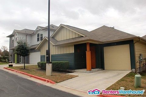 2nd image of 5808 Arbor Pavillion Ln