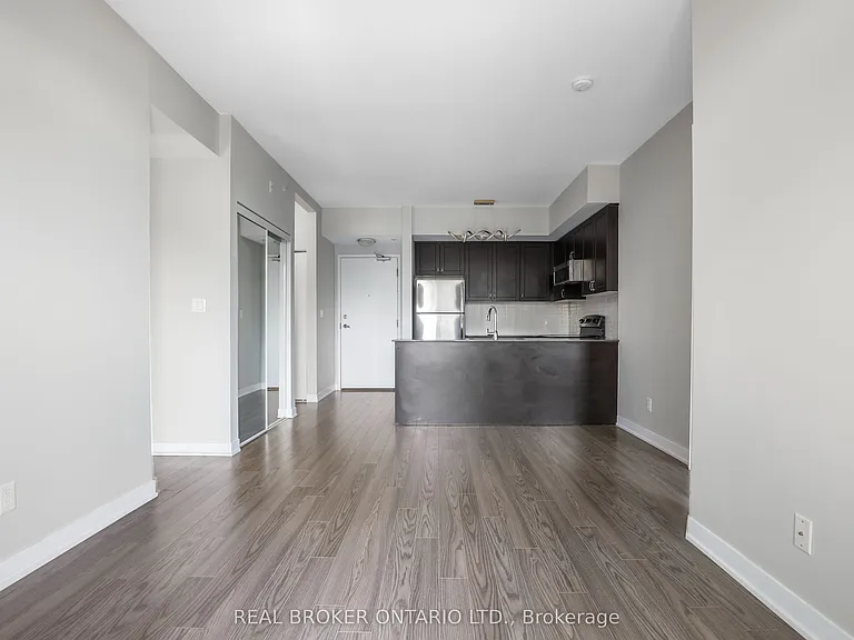 3560 Saint Clair Ave E #323 — Photo 20