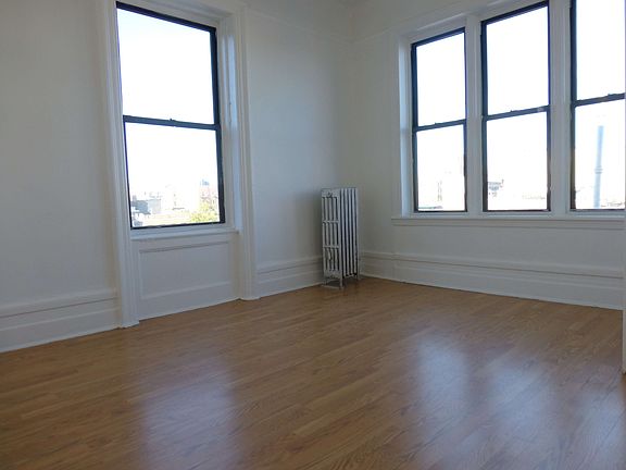 2nd image of 746 Saint Nicholas Ave APT 78