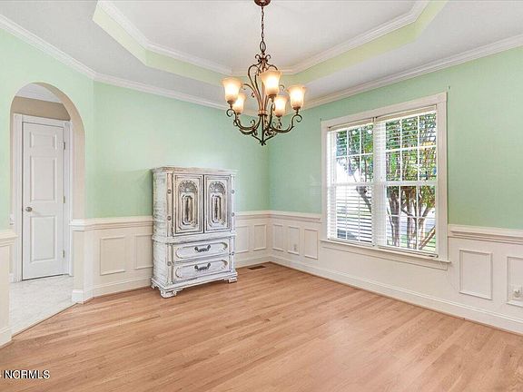 4th image of 206 Mossburg Drive