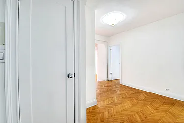 Rented by Urbane Brokerage