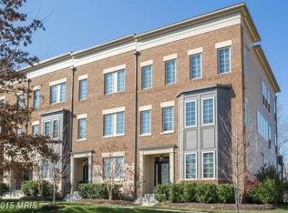 22864 Goldsborough Ter, Ashburn, VA 20148