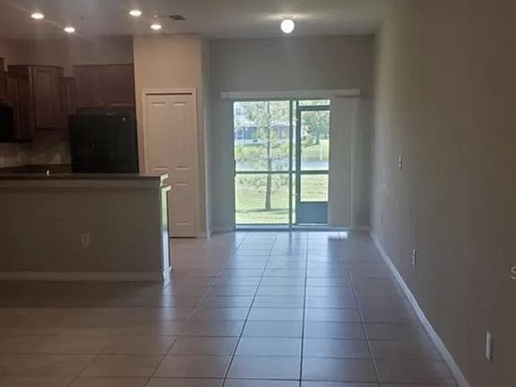 3rd image of 12936 Utopia Gardens Way