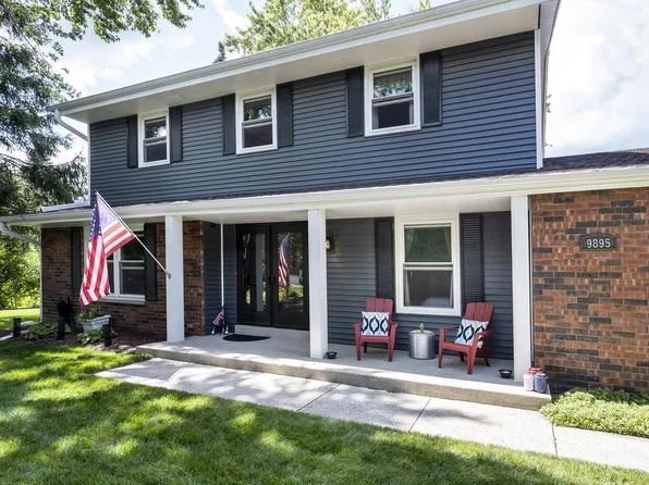 W156N9895 Pilgrim ROAD, Germantown, WI 53022