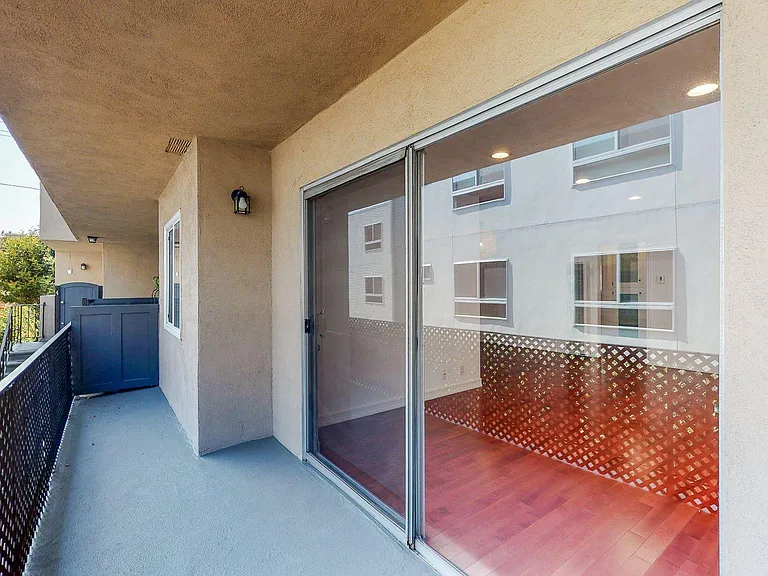 1737 Butler Ave #2 — Photo 19