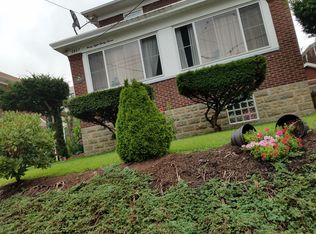 2827 Voelkel Ave, Pittsburgh, PA 15216