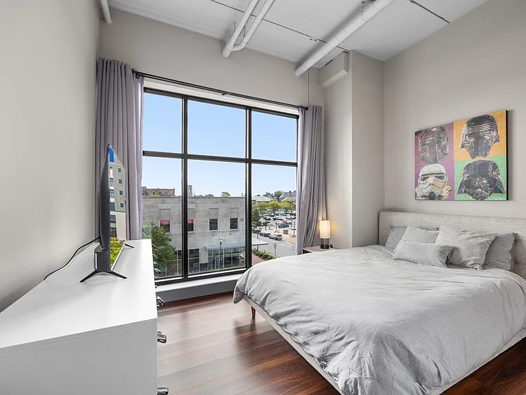 The Leonard Luxury Apartments — Photo 44