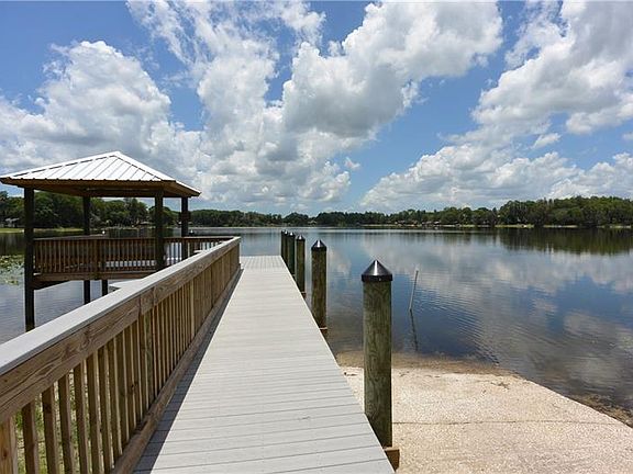 4th image of 16537 Ballyshannon Dr