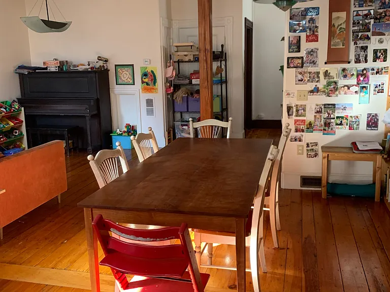 1612 Cambridge St — Photo 5
