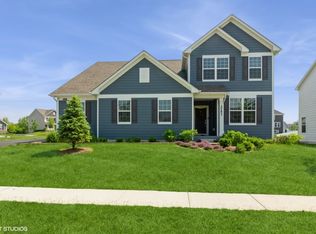 3751 Peregrine Way, Elgin, IL 60124