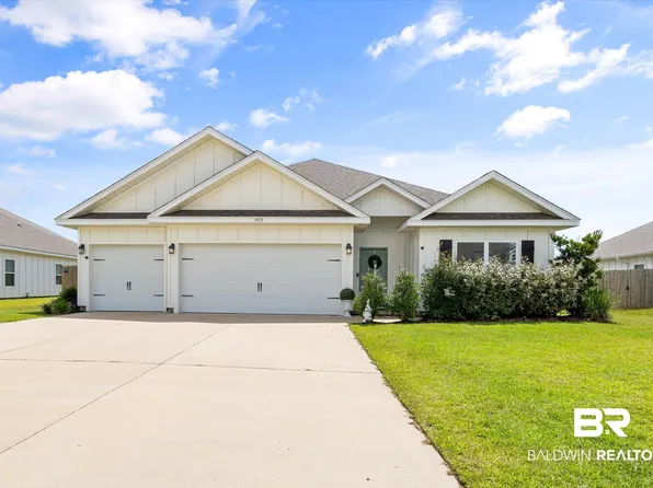 3973 Mercury Cir, Gulf Shores, AL 36542