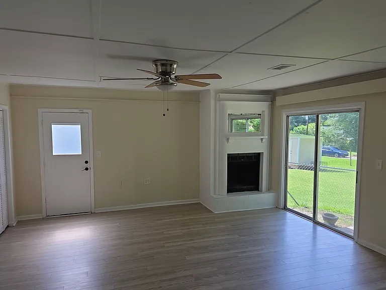 48 Deerhunter Ln — Photo 4