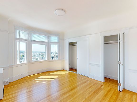 2nd image of 2357 Polk St #505