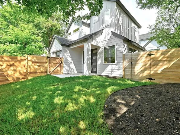 2405 E 11th St #2, Austin, TX 78702