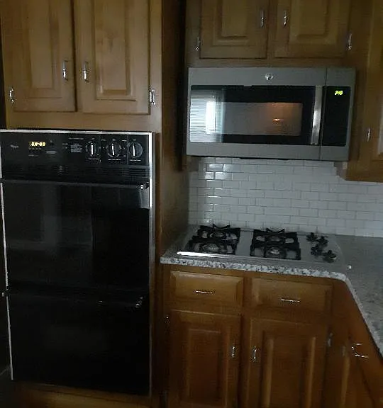 907 Cedar St — Photo 7