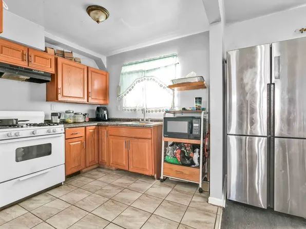 139-21 246th Street image 8 of 17