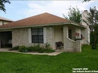 11422 Hatchet Pass Dr, San Antonio, TX 78245