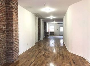 140 Frost St #1R, Brooklyn, NY 11211